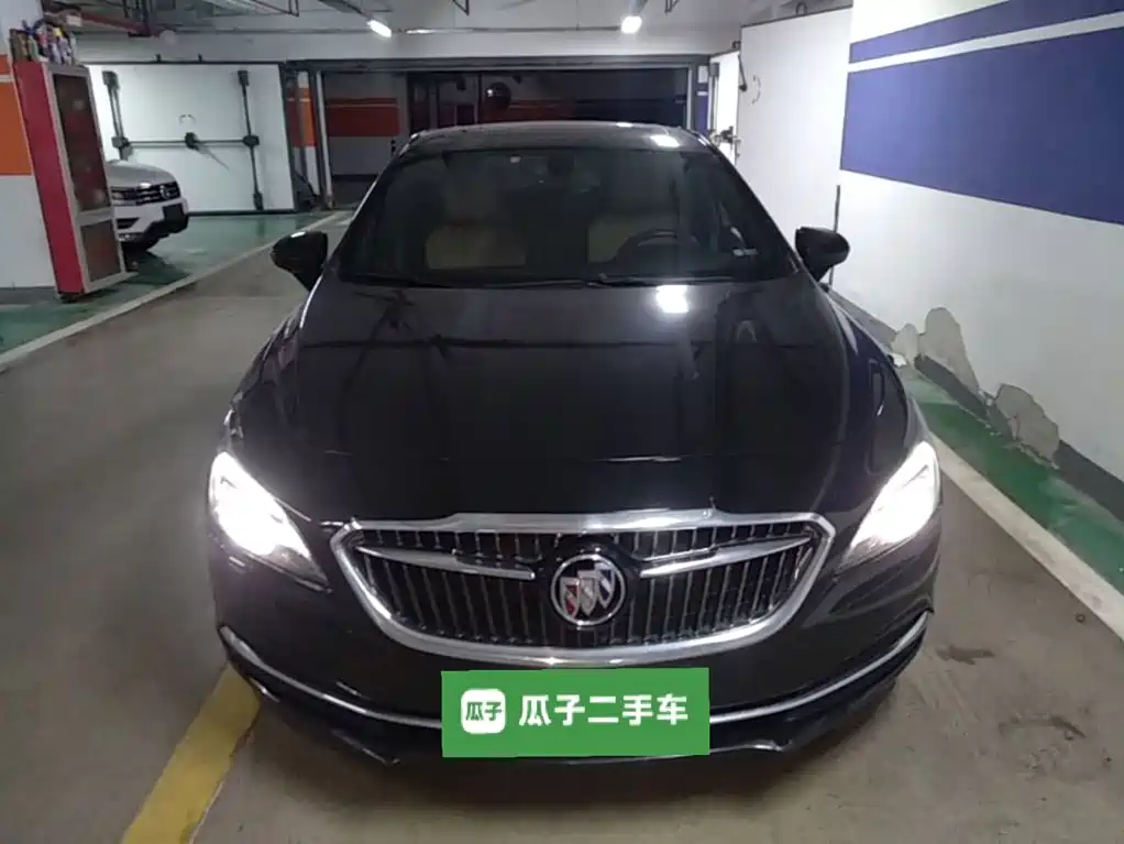 Buick LaCrosse — миниатюра 3