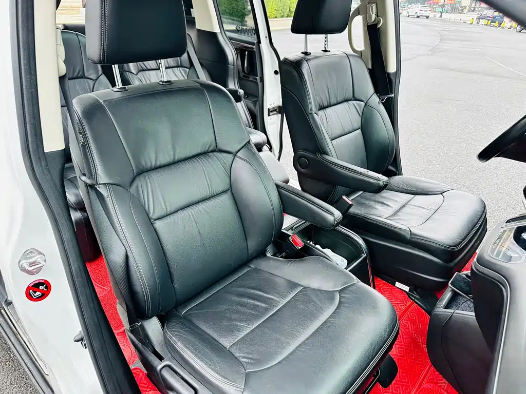Honda Elysion — миниатюра 24