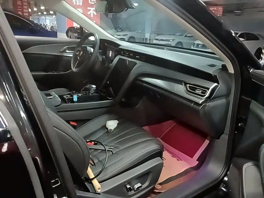 Hongqi Hongqi H5 — миниатюра 25