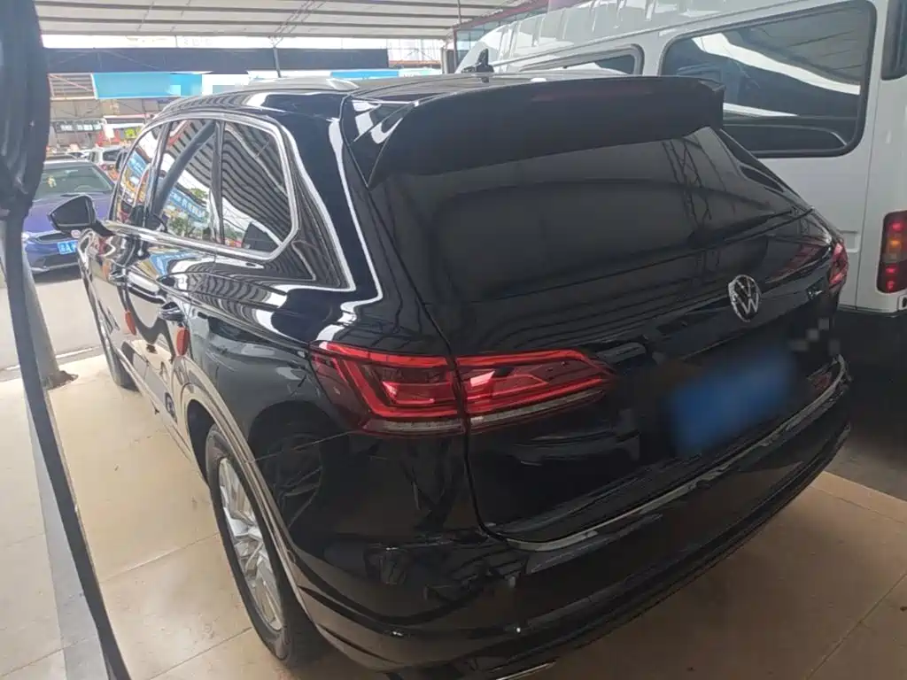 Volkswagen Touareg — миниатюра 5