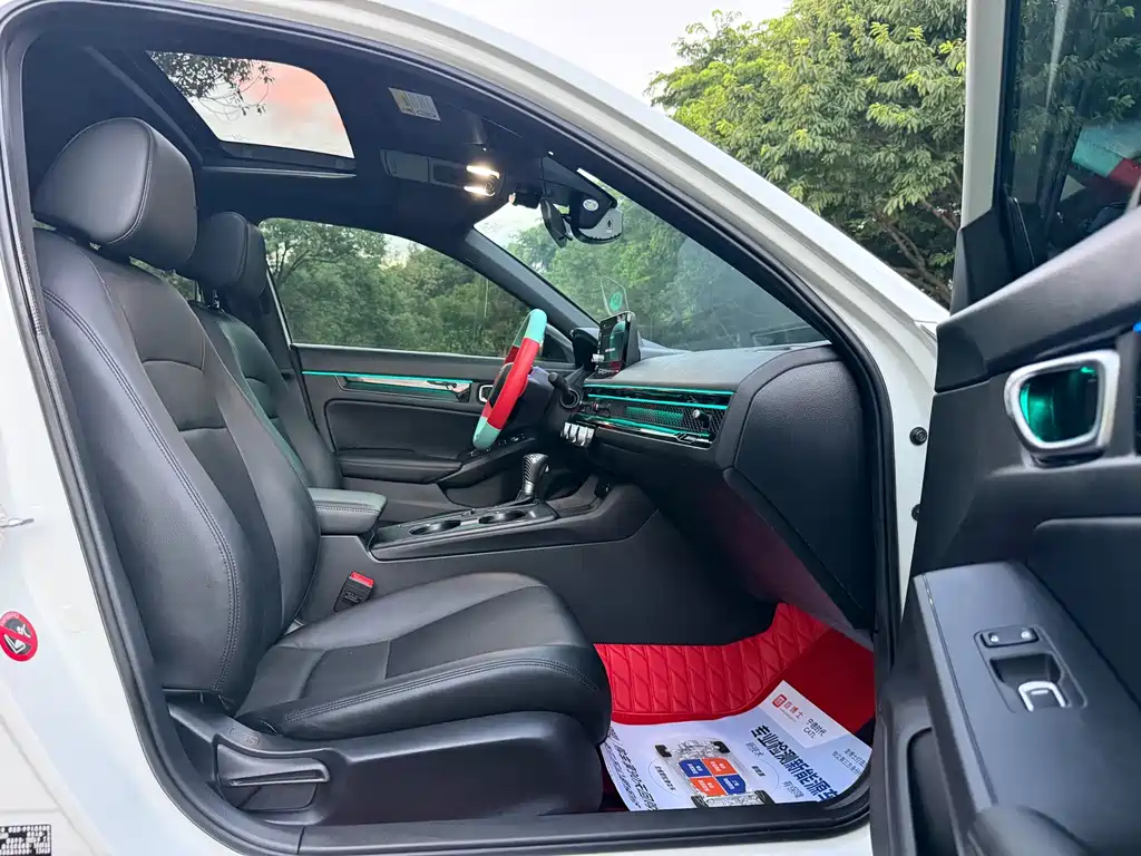 Honda Civic — миниатюра 8