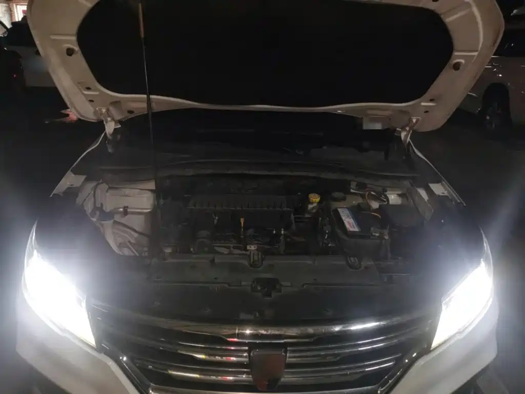 Roewe RX3 — миниатюра 11