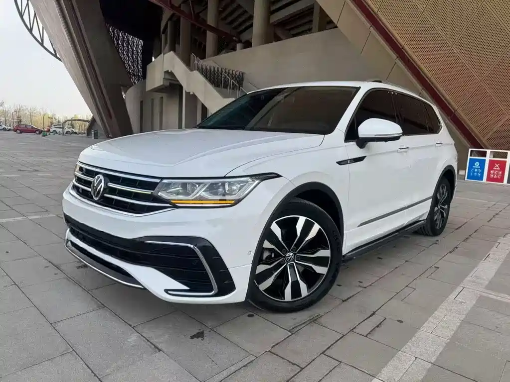 Volkswagen Tiguan L 2021