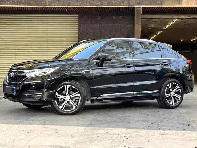 Honda UR-V