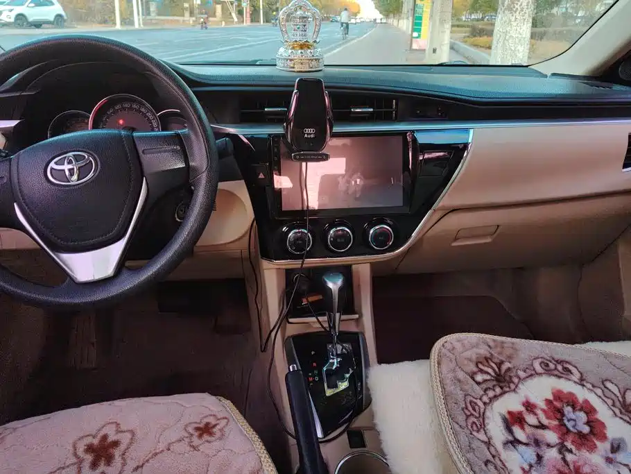 Toyota Corolla — миниатюра 12
