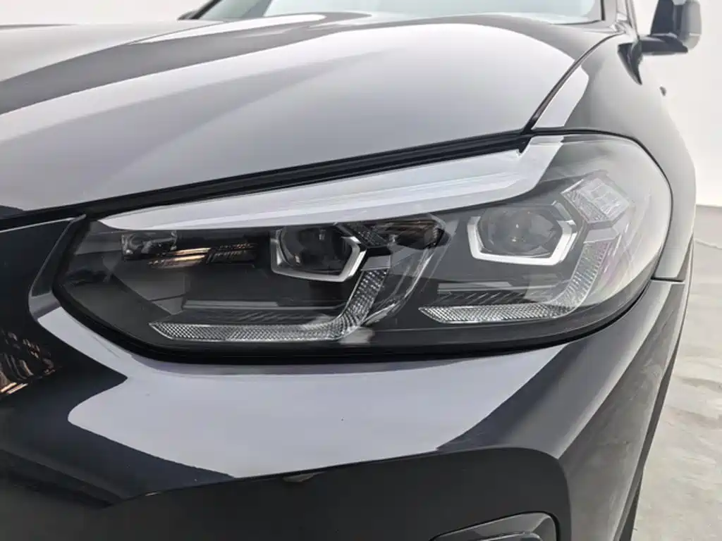 BMW iX3 — миниатюра 14
