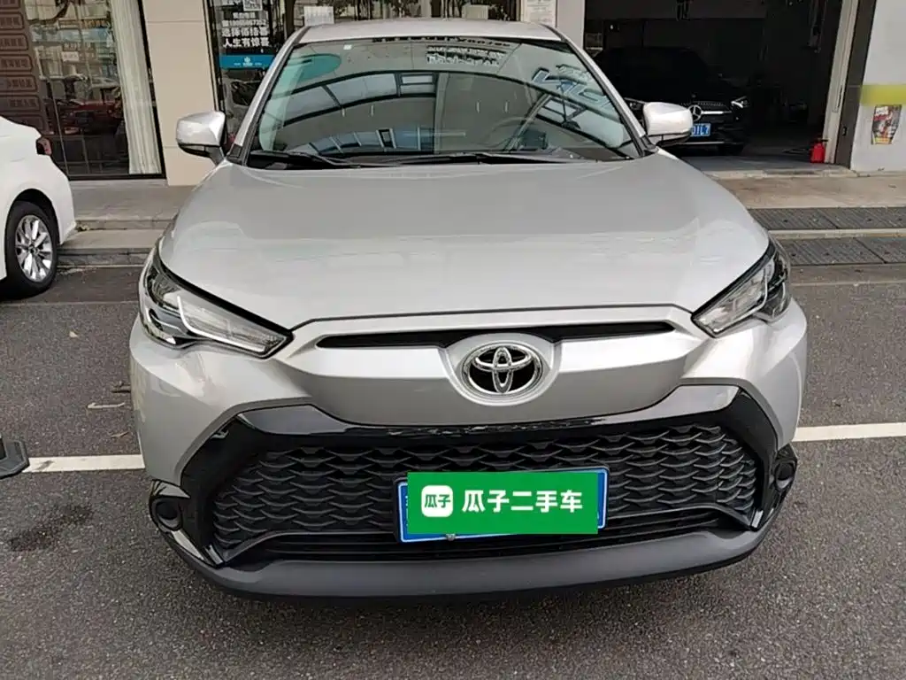 Toyota Frontlander — миниатюра 3