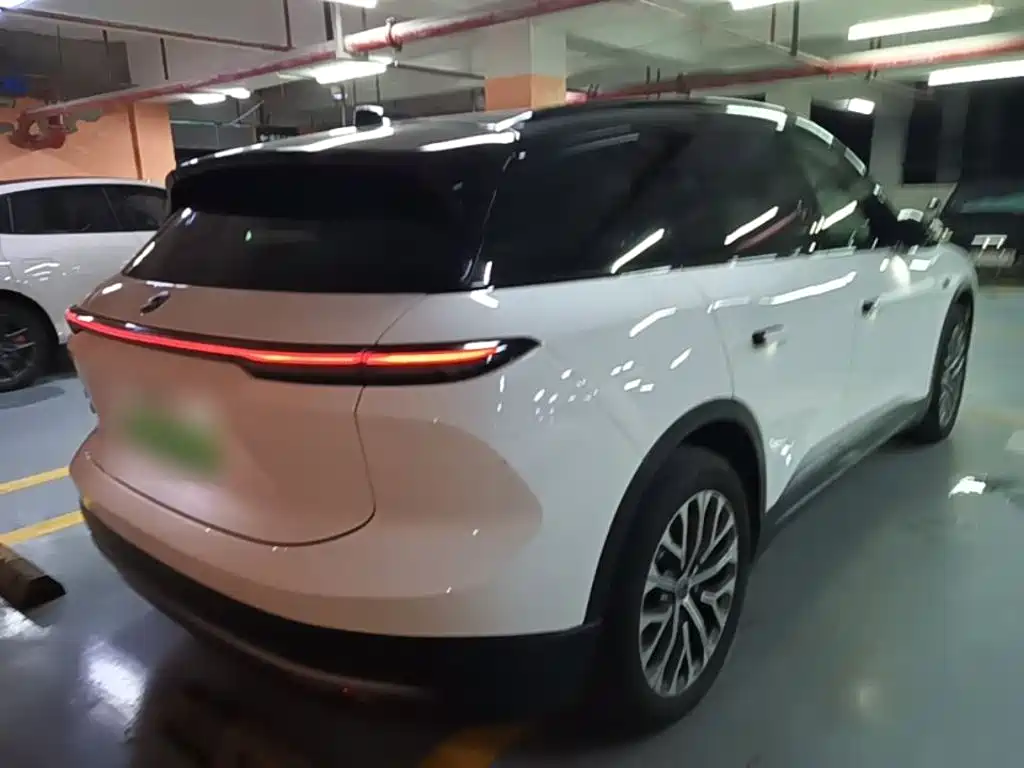 NIO ES6 — миниатюра 7