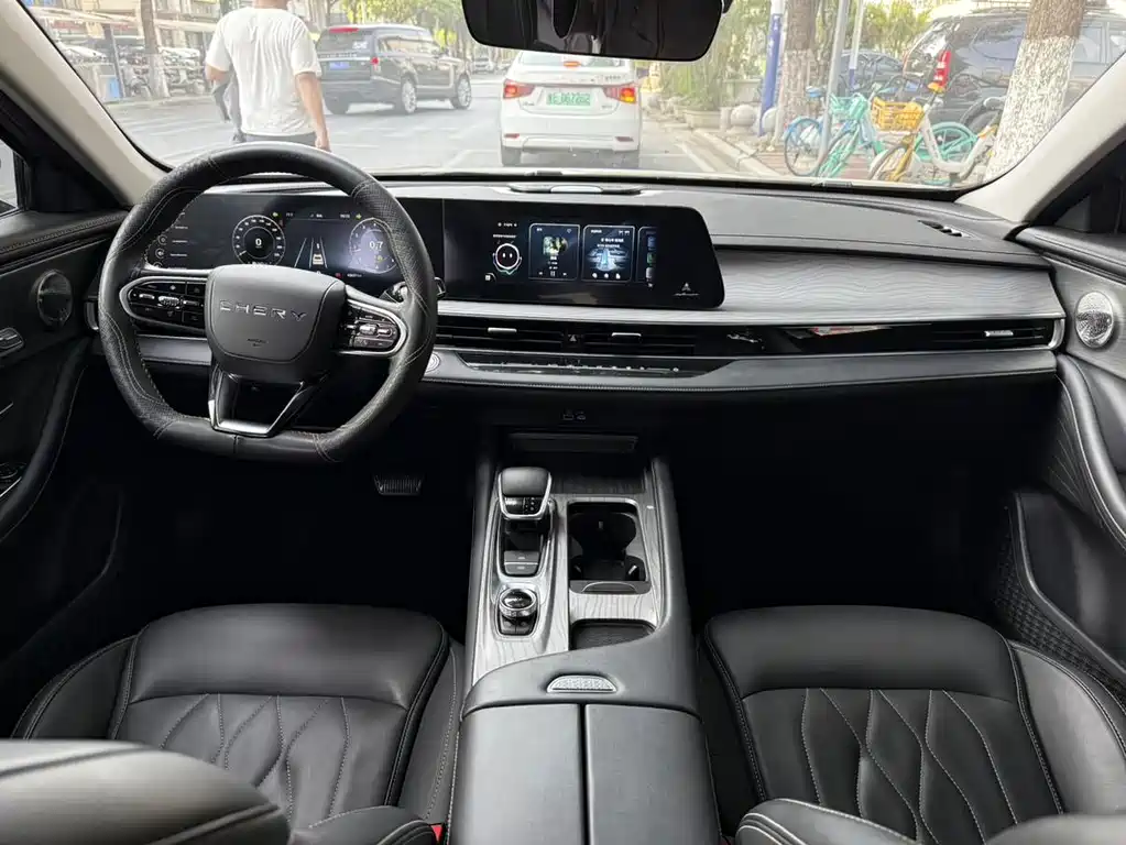Chery Arrizo 8 — миниатюра 4