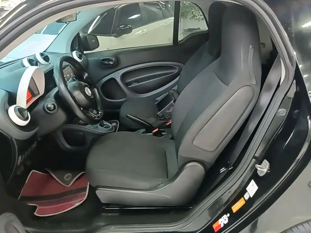 smart Smart Fortwo — миниатюра 15