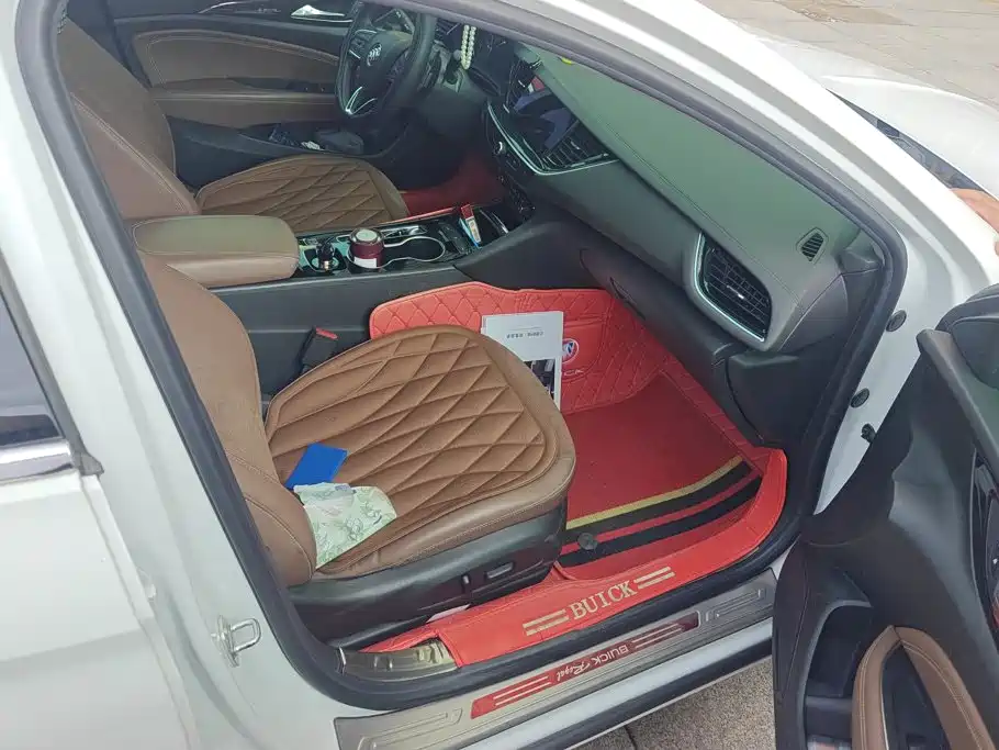 Buick Regal — миниатюра 8