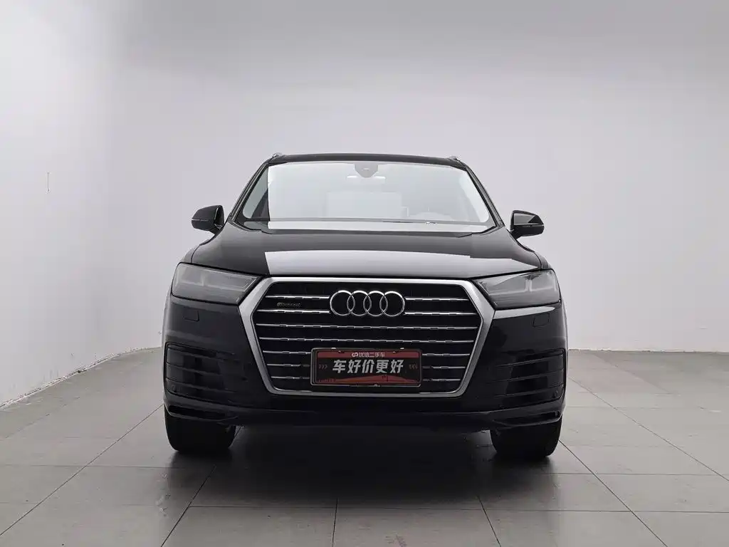 Audi Q7 — миниатюра 3