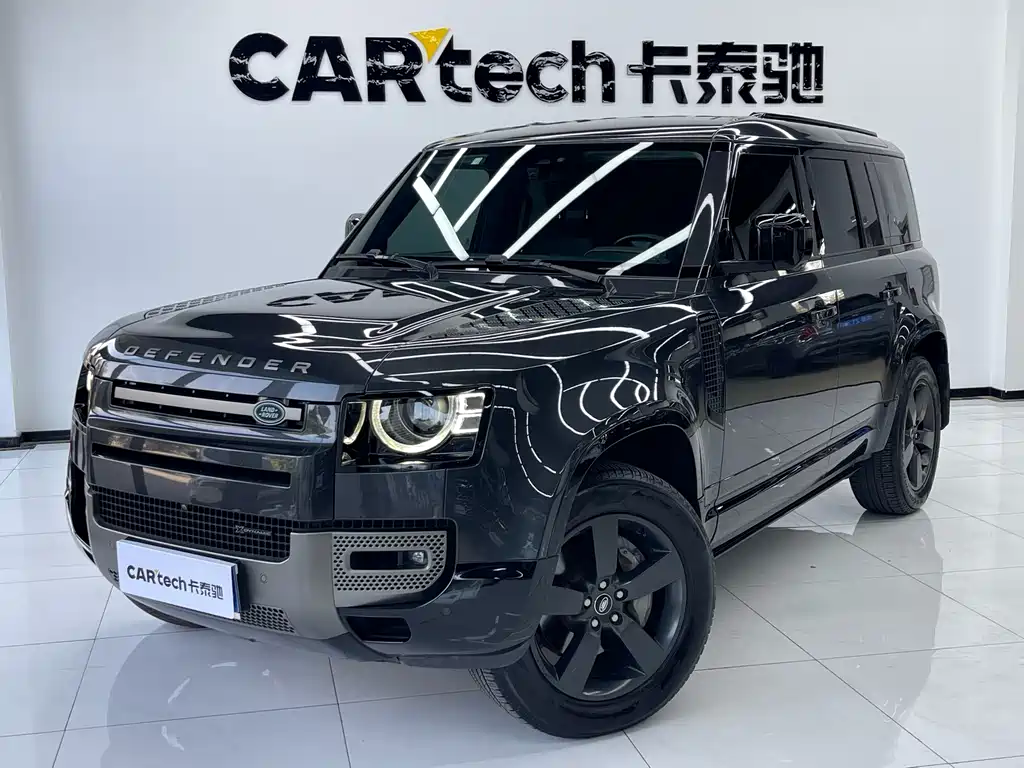 Land Rover Defender 2021