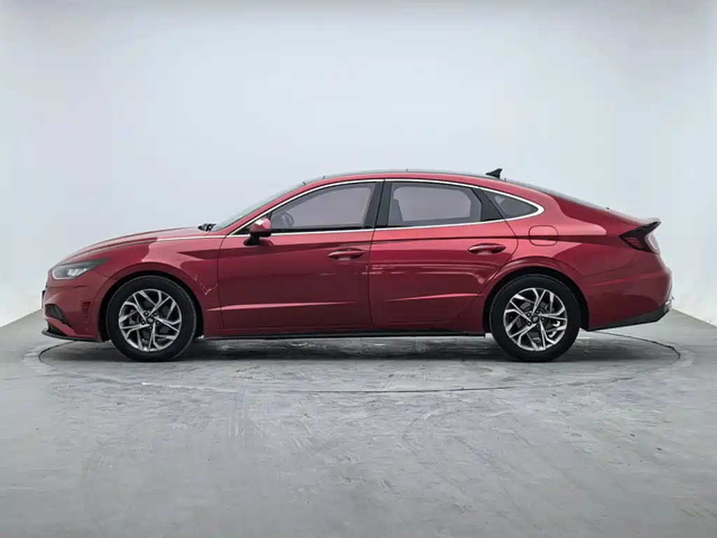 Hyundai Sonata — миниатюра 2
