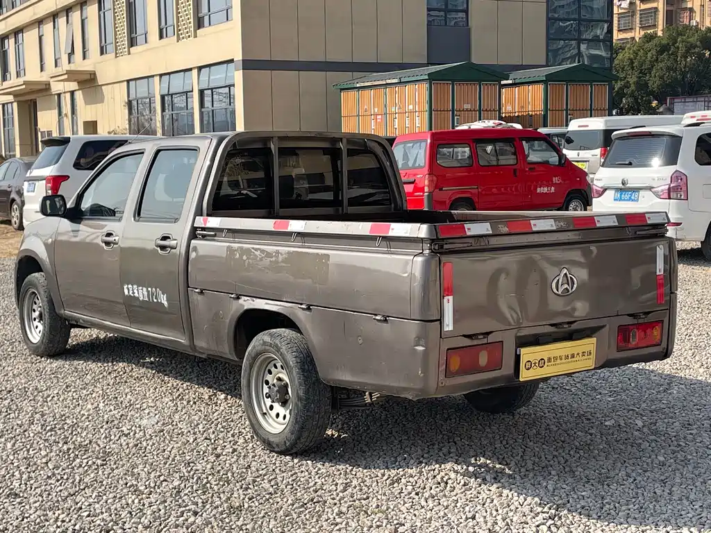 CHANGAN CHANGAN SHENQI F30