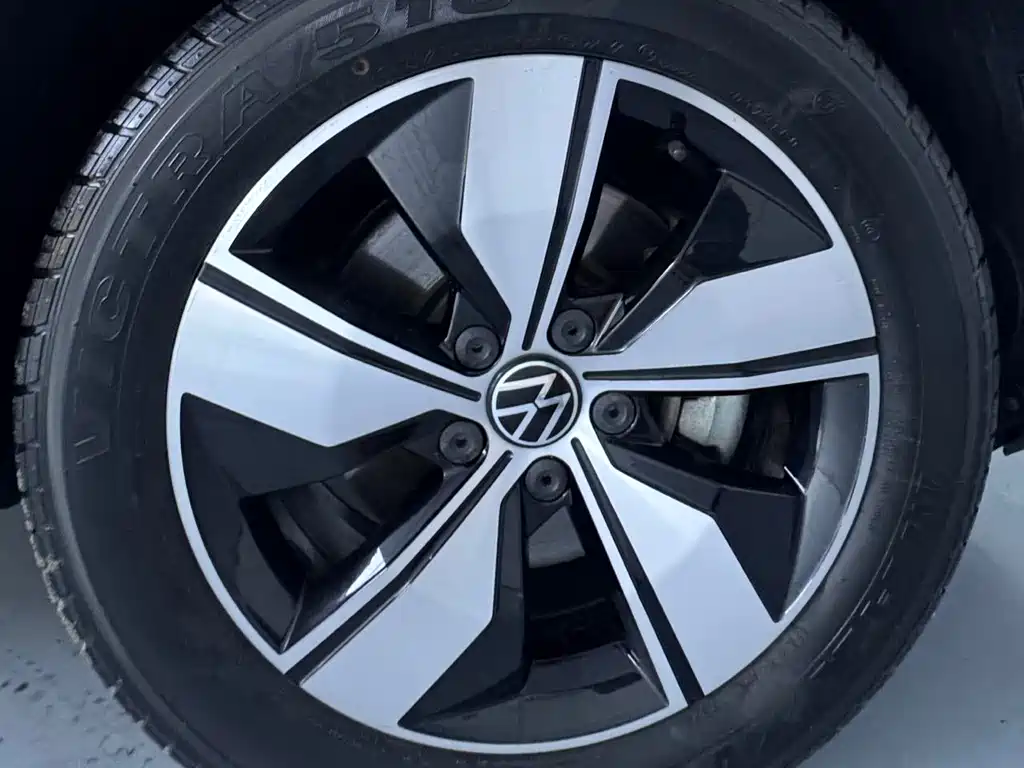 Volkswagen Tharu — миниатюра 24