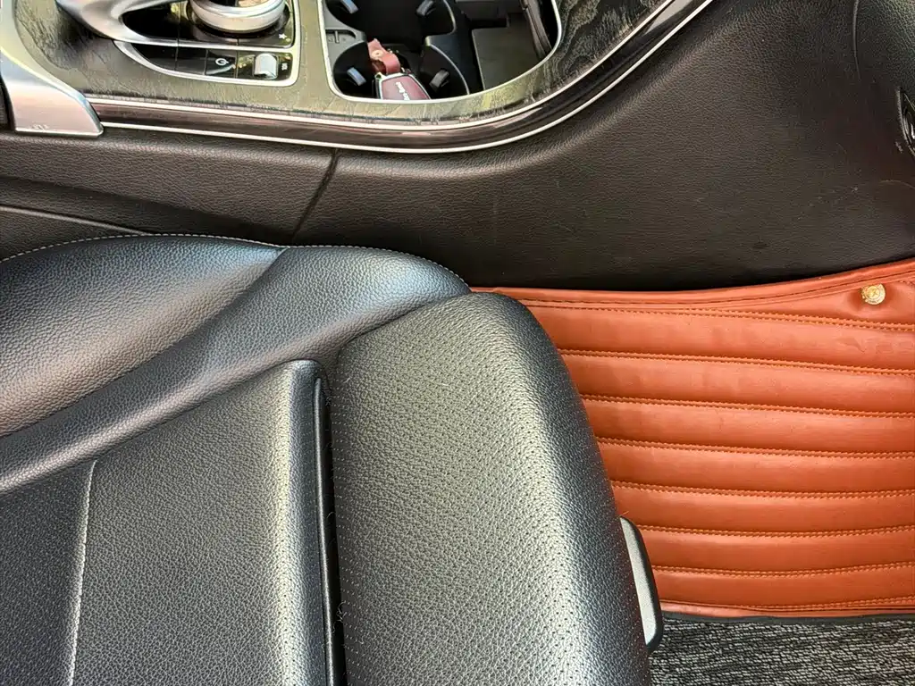 Mercedes-Benz C-Class — миниатюра 15