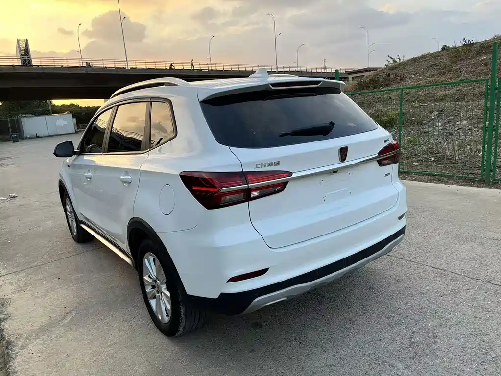 Roewe RX5 — миниатюра 8