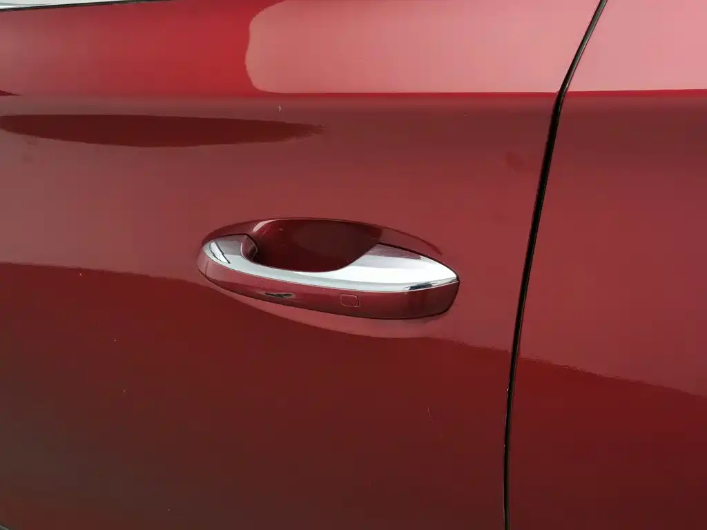 BYD Tang New Energy — миниатюра 18