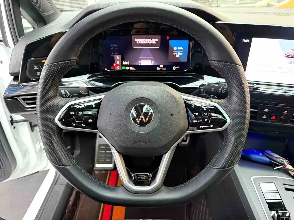 Volkswagen Golf — миниатюра 9