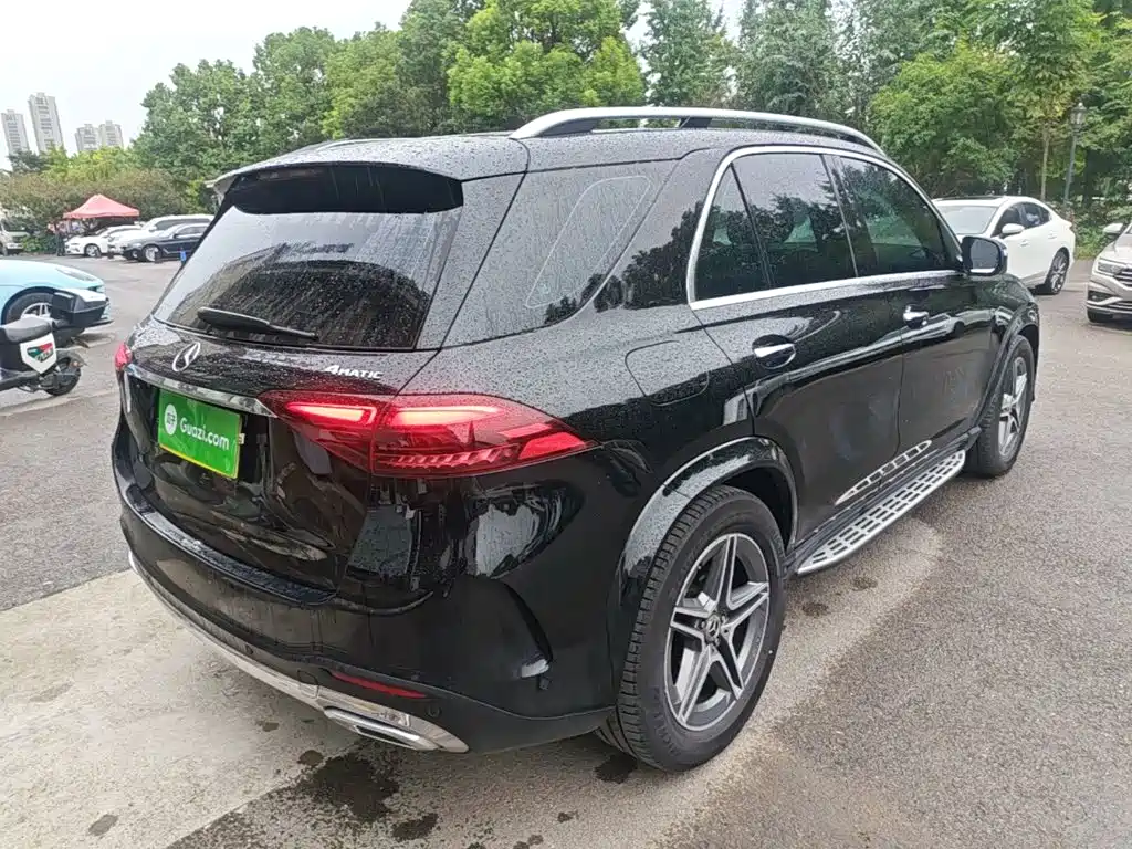 Mercedes-Benz GLE (Import) — миниатюра 7