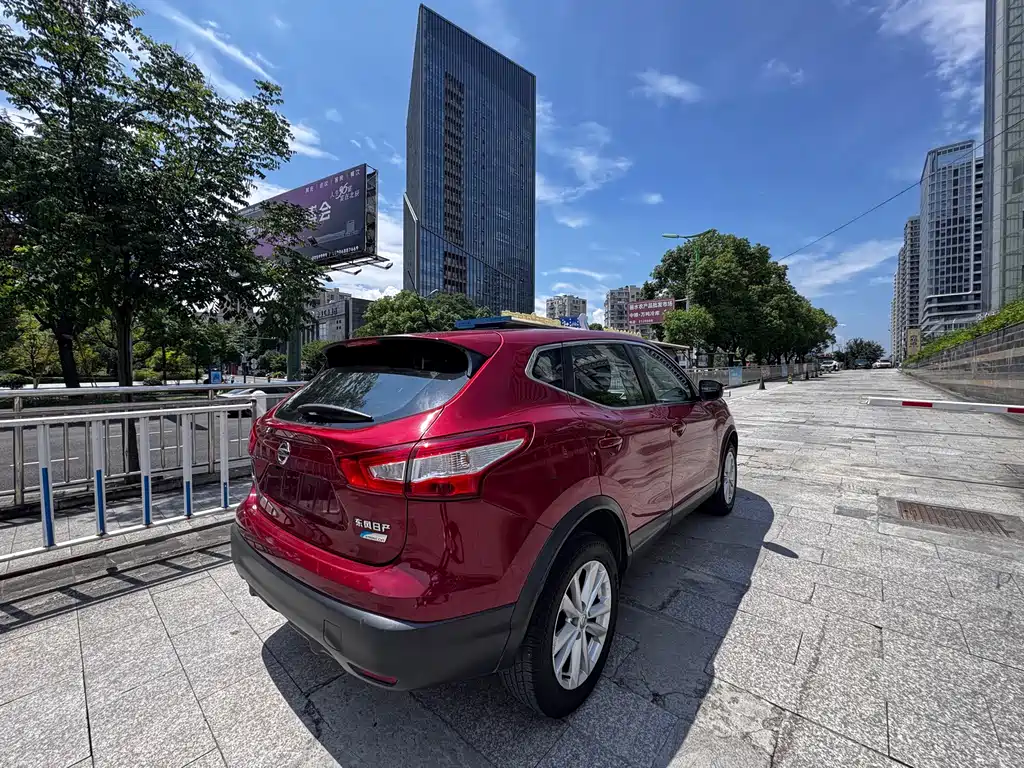 Nissan Qashqai 2.0L CVT Elite Edition, фото 9