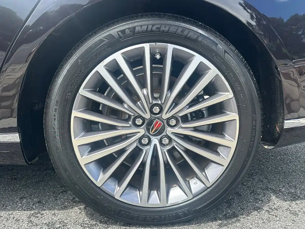 Hongqi H9 2020 2.0T