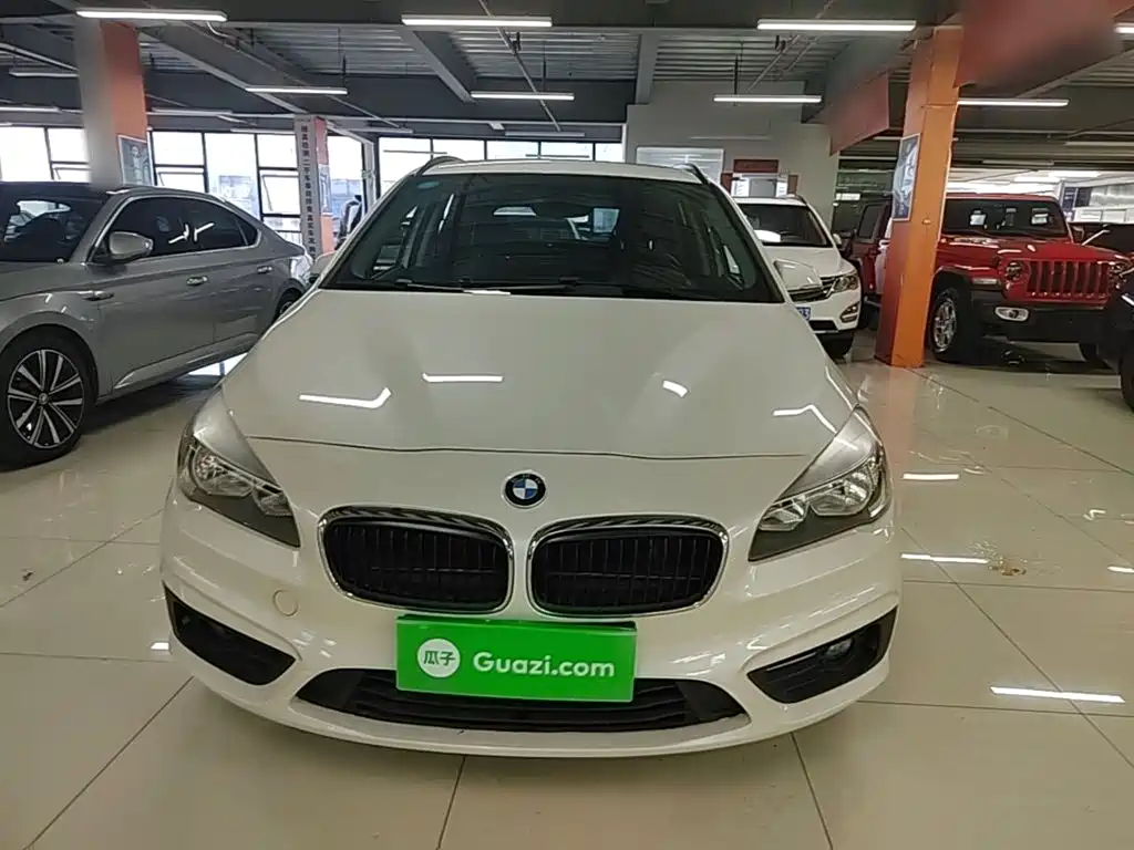 BMW 2 Series Active Tourer (Import) — миниатюра 3