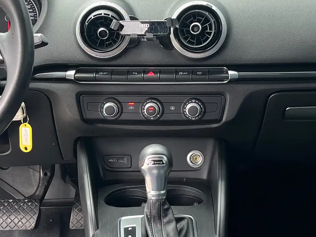 Audi A3 — миниатюра 13