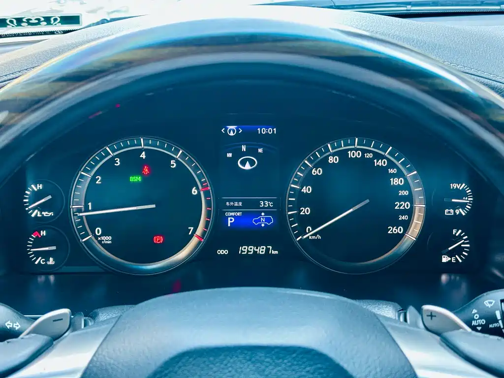 Lexus LX — миниатюра 10
