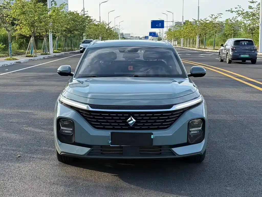 Baojun Valli — миниатюра 3