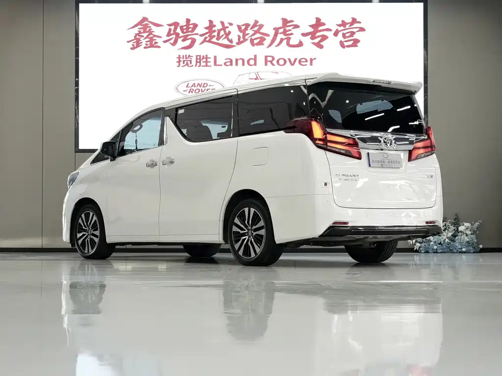 Toyota Alphard 2018 3.5L Luxury