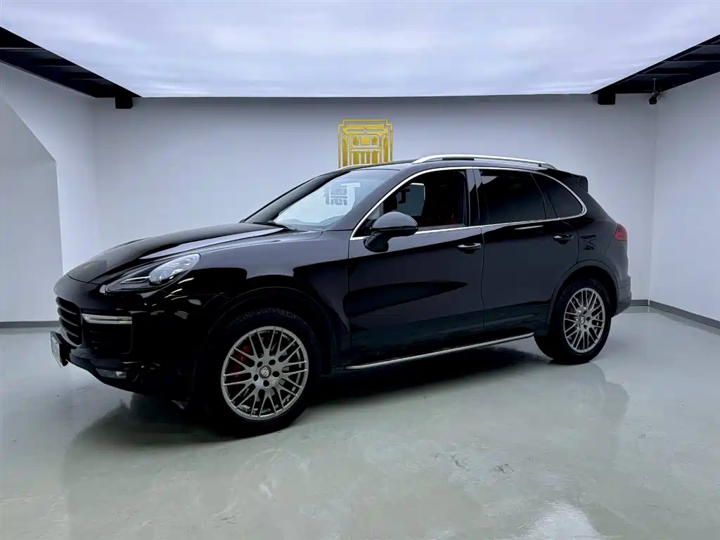 Porsche Cayenne 2016