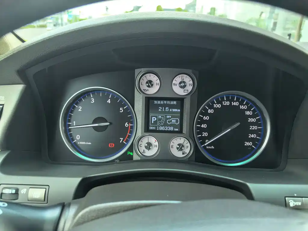 Lexus LX — миниатюра 16