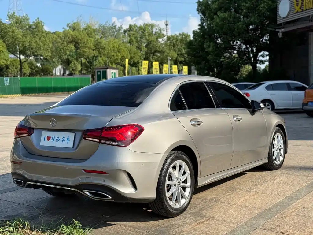 Mercedes-Benz A-Class — миниатюра 5