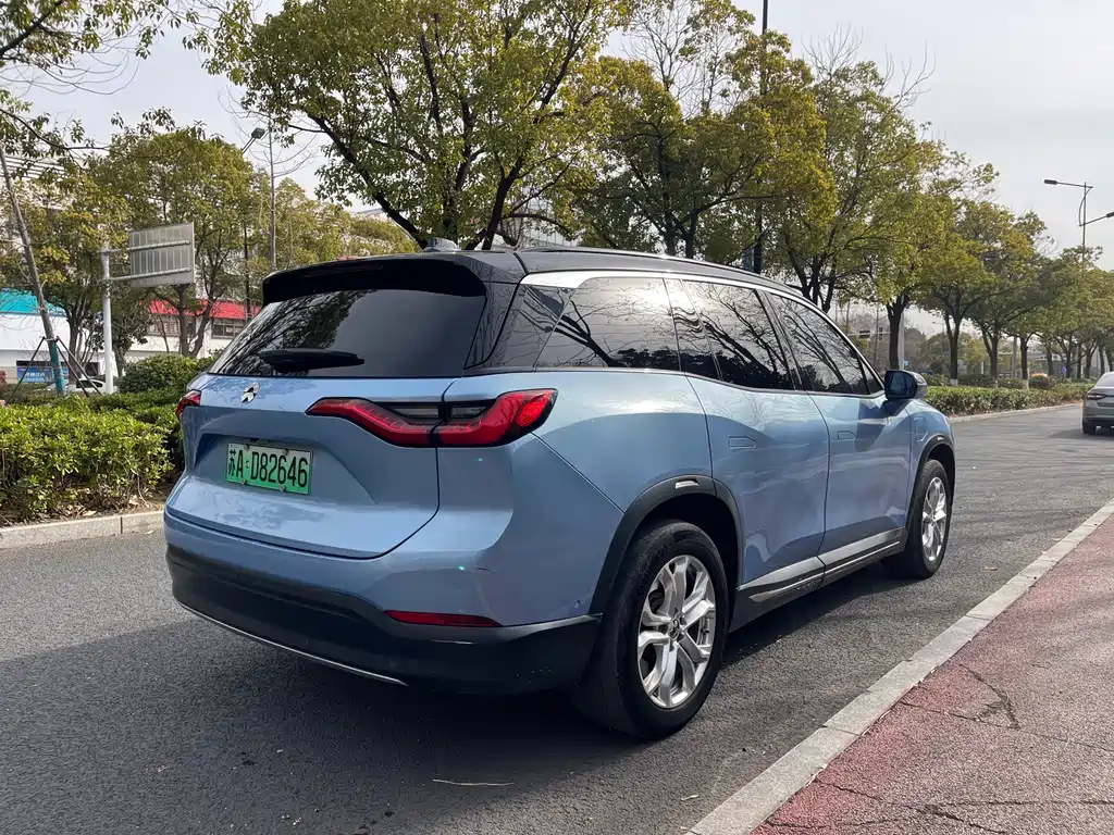 NIO NIO ES8