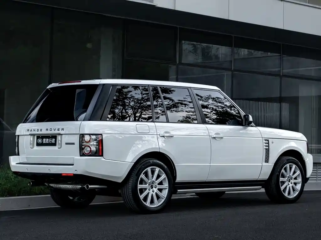 Land Rover Range Rover — миниатюра 6
