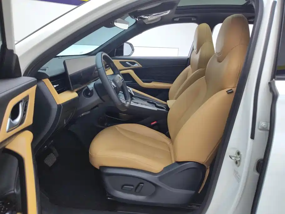 Roewe RX5 — миниатюра 9