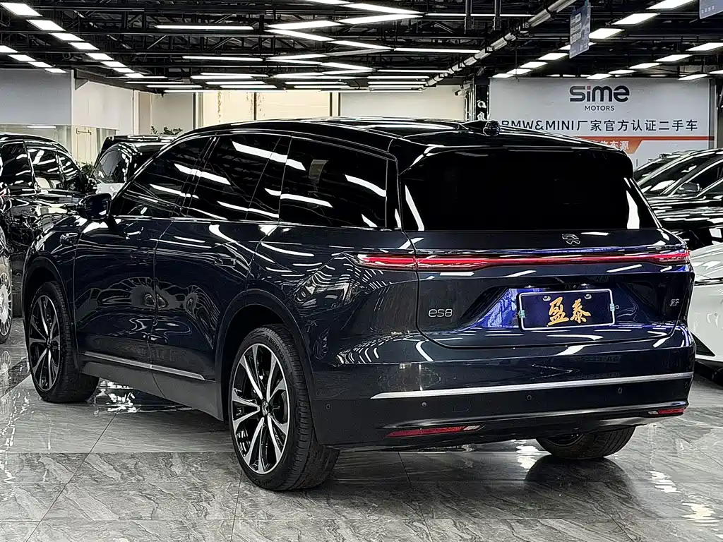 NIO ES8 — миниатюра 5