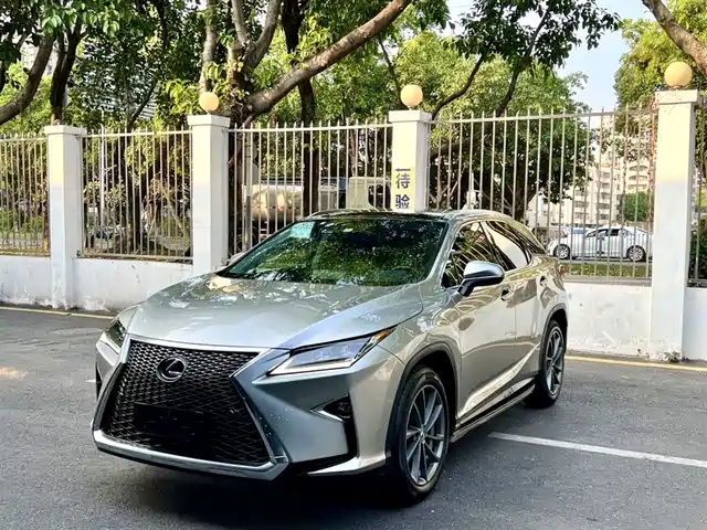 LEXUS RX