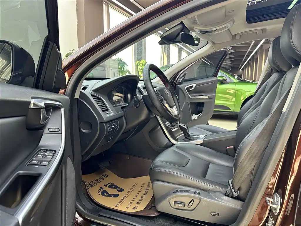 Volvo XC60 2014 T5