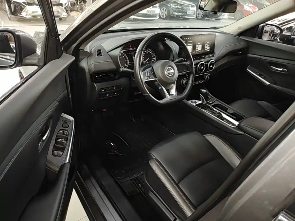 Nissan Sylphy 2023 — фото 15