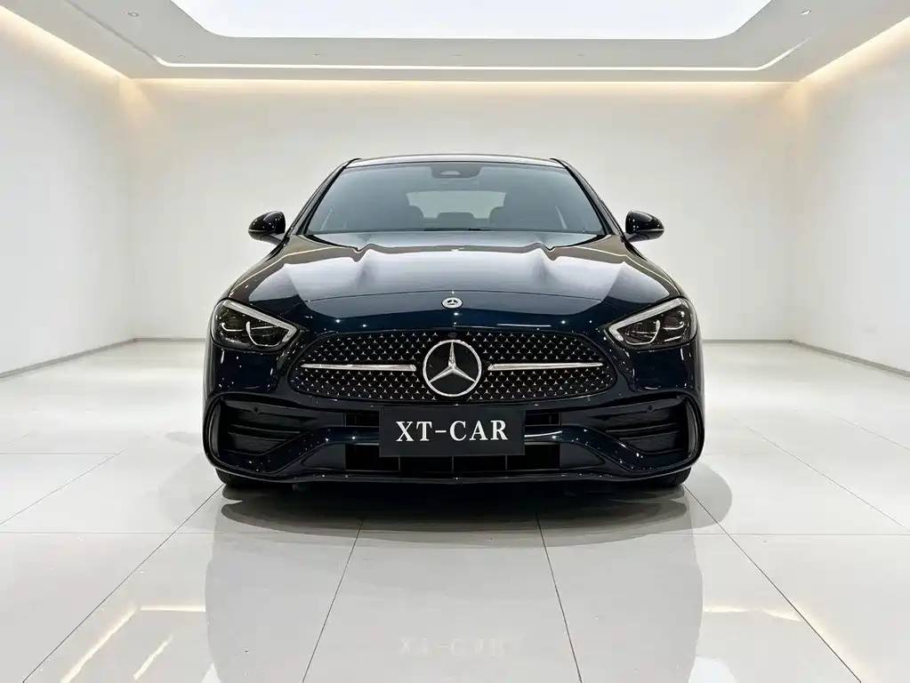 Mercedes-Benz C-Class — миниатюра 2