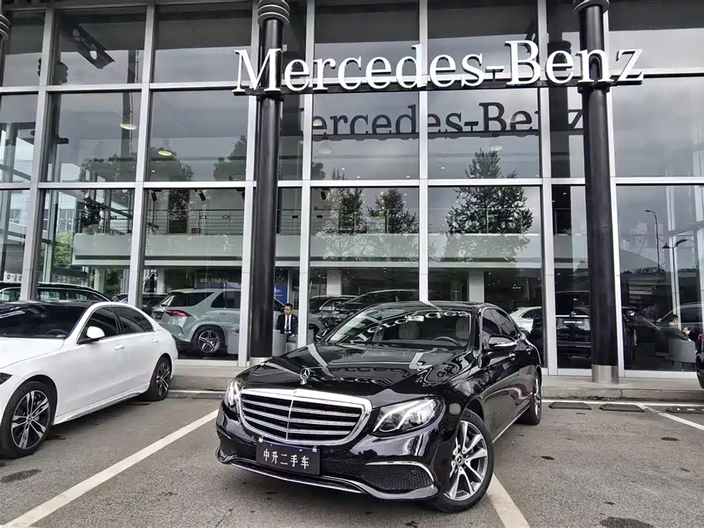 Mercedes-Benz E-Class 2020