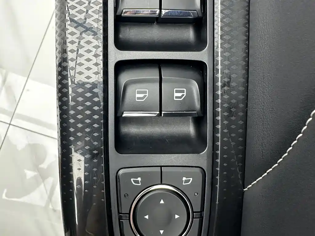 Haval M6 - фото 12