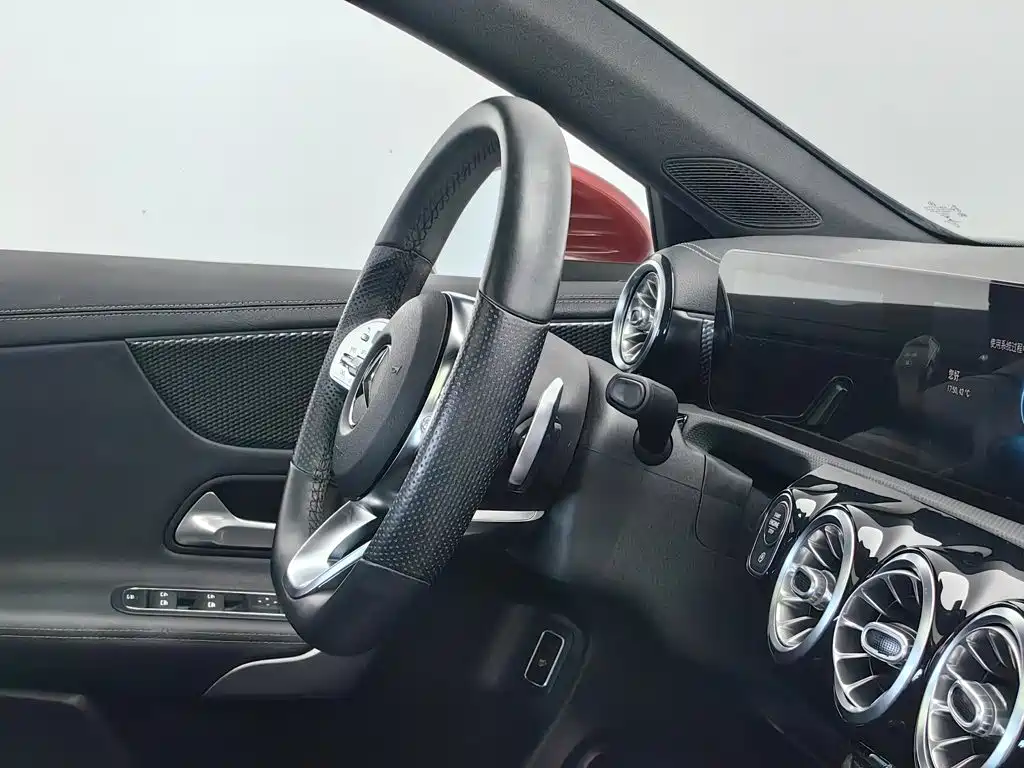 Mercedes-Benz A-Class — миниатюра 22