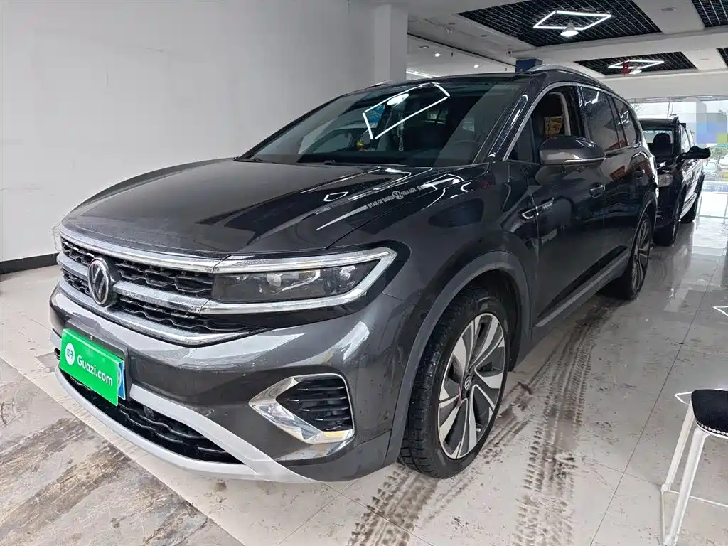 Volkswagen Viloran 2023 380TSI Luxury Pro 6 мест