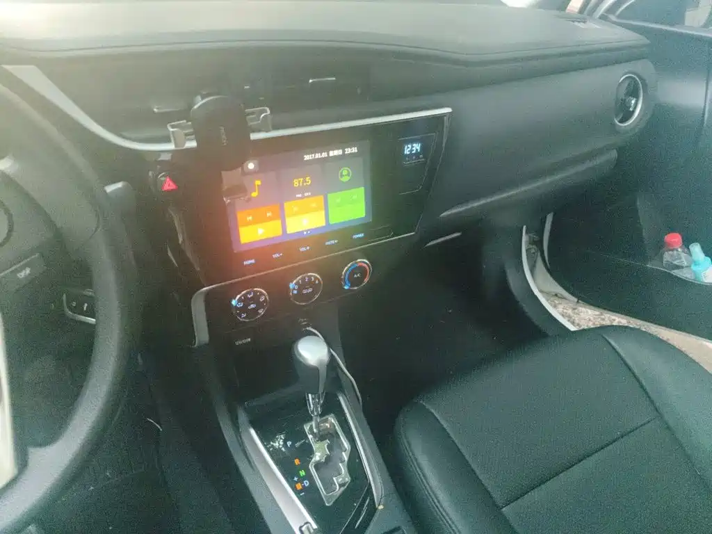 Toyota Corolla — миниатюра 9