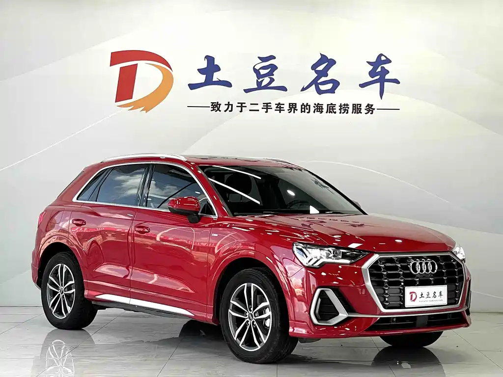 Audi Q3 2022 35 TFSI