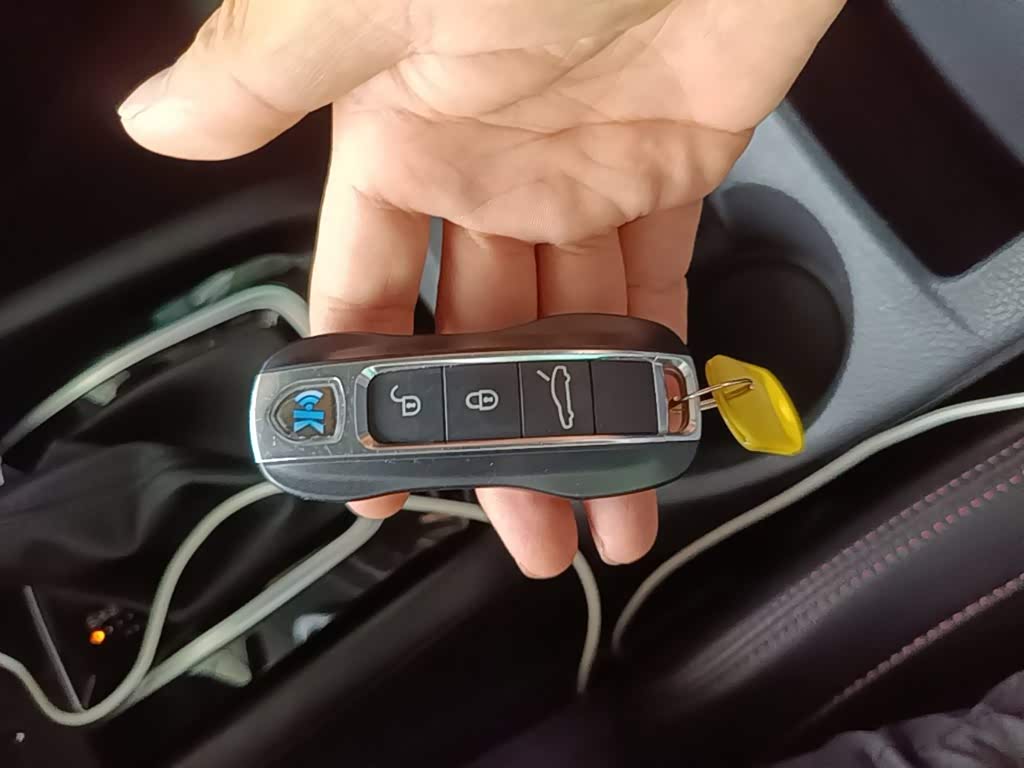 Nissan Qashqai 2.0 л 2022 г. Чёрный, пробег 39000 км